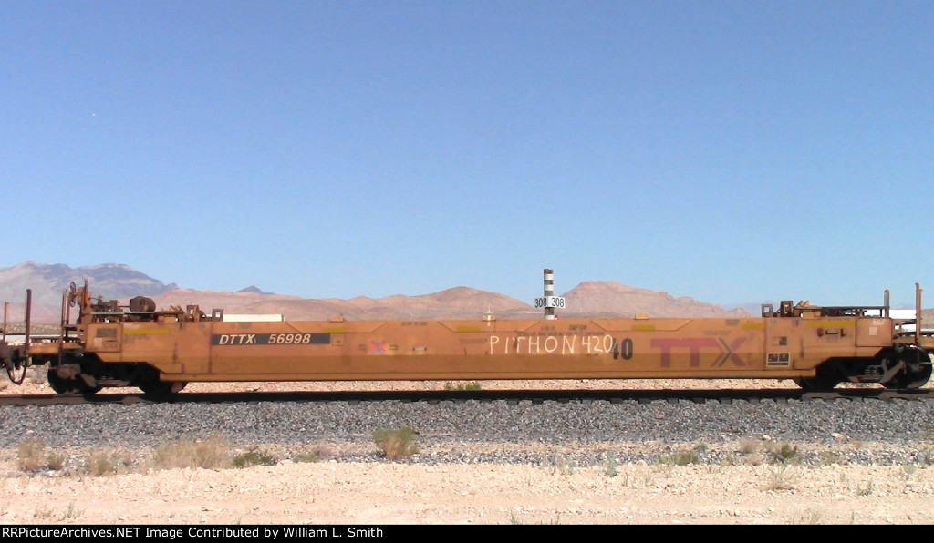 WB Unit Container Frt at Erie NV -53